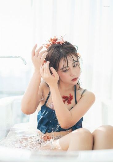 火口两个人